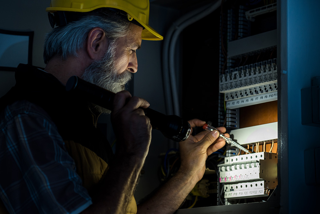 Über­spannungs­schutz bei TV-HIFI-VIDEO-ELEKTRO-SERVICE Oliver Ebert in Aschaffenburg